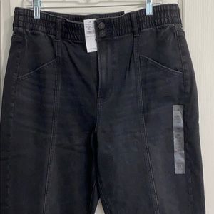 American Eagle Stretch Mom Jeans